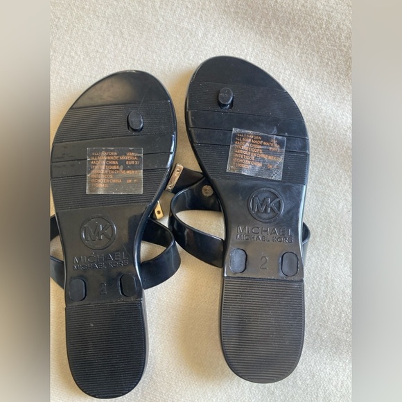 Michael Kors Flat Thong Sandals - Picture 4 of 4